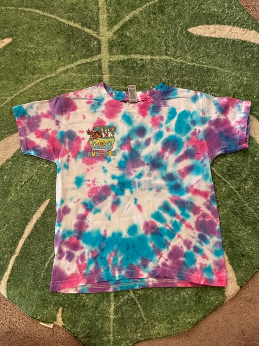 Running on Scooby Snacks and Mysteries size youth xs