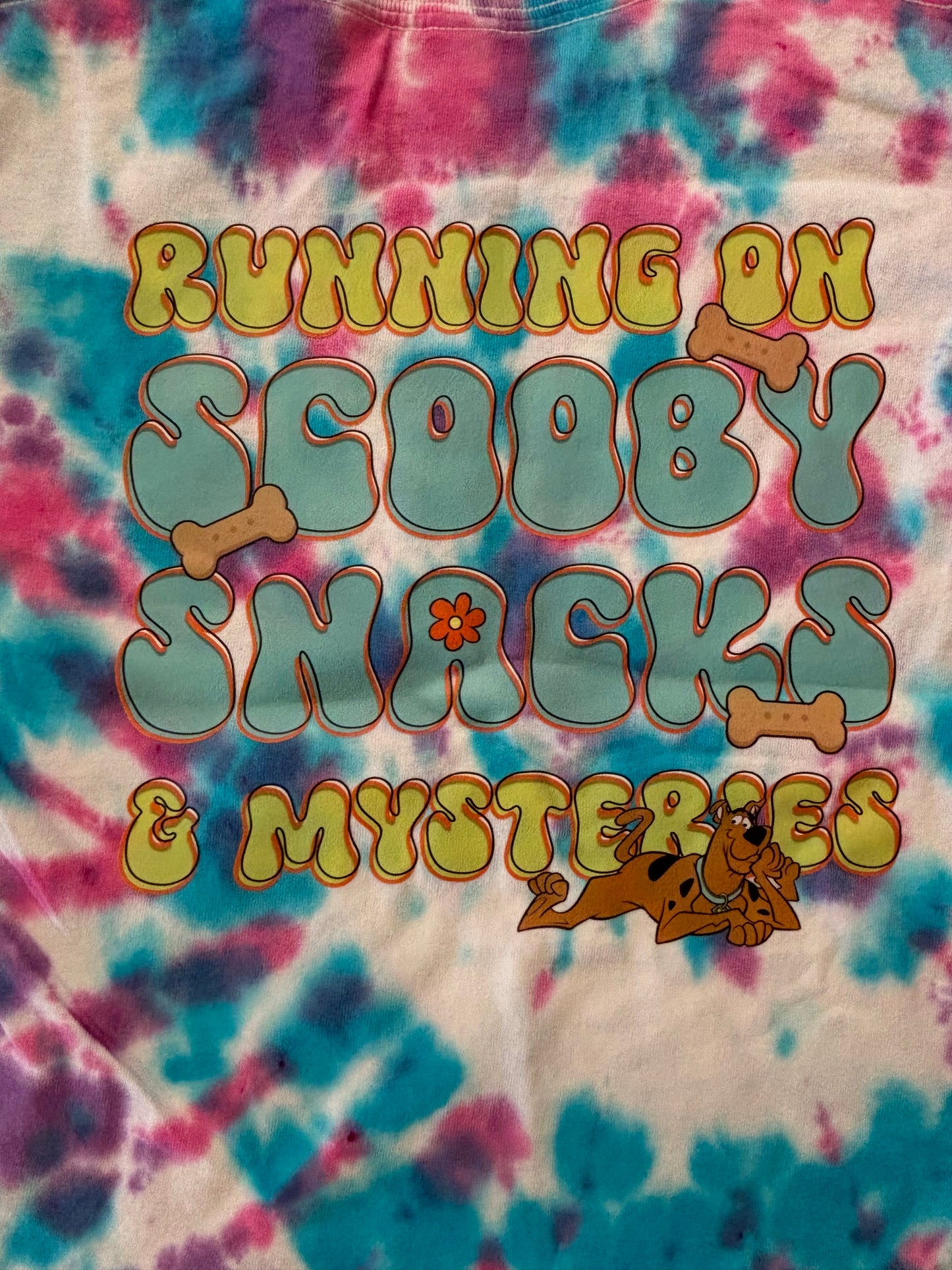 Running on Scooby Snacks and Mysteries size youth xs